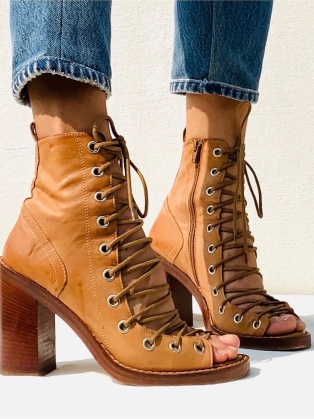 Ann Demuelemeester Tan 38.5 Iconic Lace Up Sabdals 100% Lamb Leather